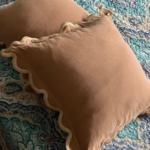 Newly added 🌟2 Ruffled Edge Throw Pillows